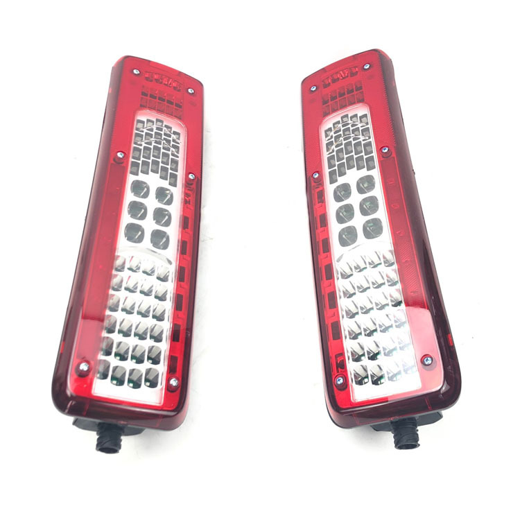 Heavy-duty Truck Rear Tail Light  82849923 82849894 for Volvo FH20 FM440 420 460